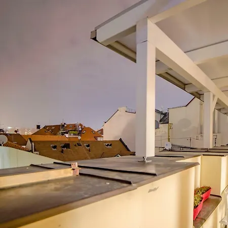 Unique Luxury Loft With Terrace In Old Town 布拉格